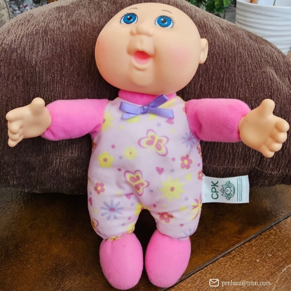 Cabbage Patch Babies, Lot of 4 - Picture 7 of 9